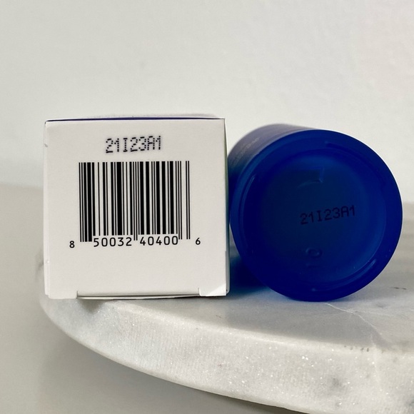 NEW Aavrani Balance Restoring Face Skincare Serum - Picture 8 of 10